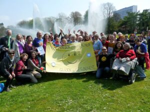 Frieden durch Lachen - Glück und Gesundheit - Lachclub Hamburg